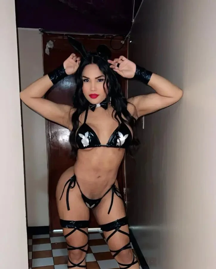 CRISS TRANS PERUANA SEXY image 5