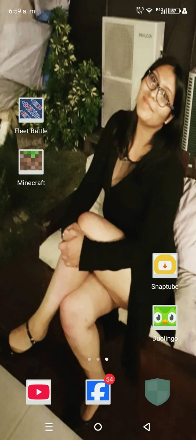#2- Muchos hombres usan a mi novia como fondo de pantalla image 33