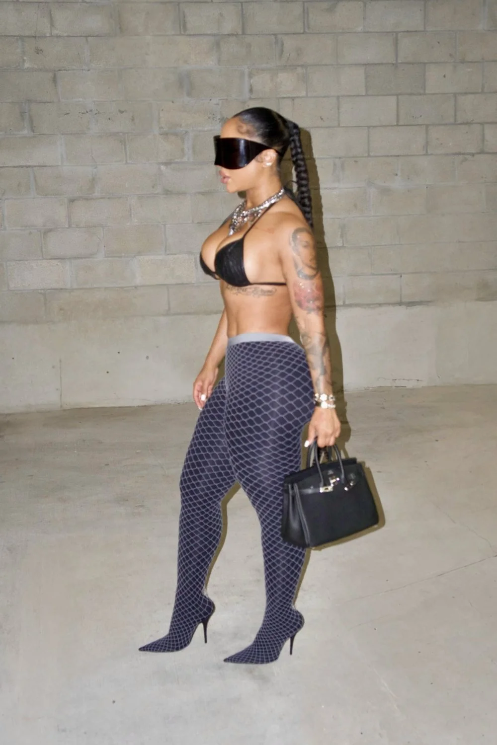 Ariana 'Kylesister' Fletcher image 23