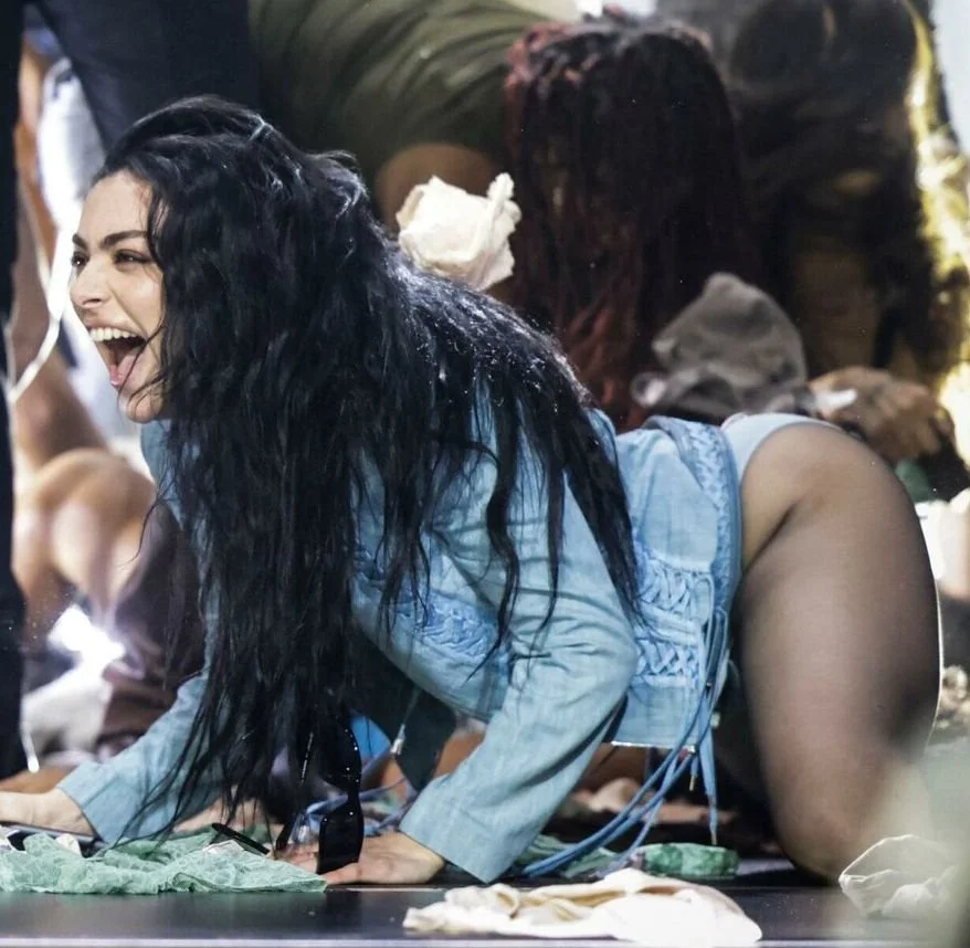 Charli xcx Big Luscious Tits & Hot Juicy Ass Makes Me Throb 🥵HowI'dLoveToTittyFuck TheShitOutOfHer image 36