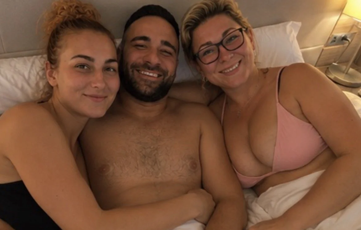 More daughter mom mommy slut slutty Ukraine German cumsluts cumface turk big tits family cum sluts main image