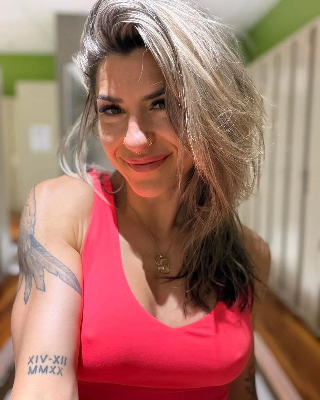 Vanessa.. Une charrue qui veut juste que tu lui beurre la face image 15