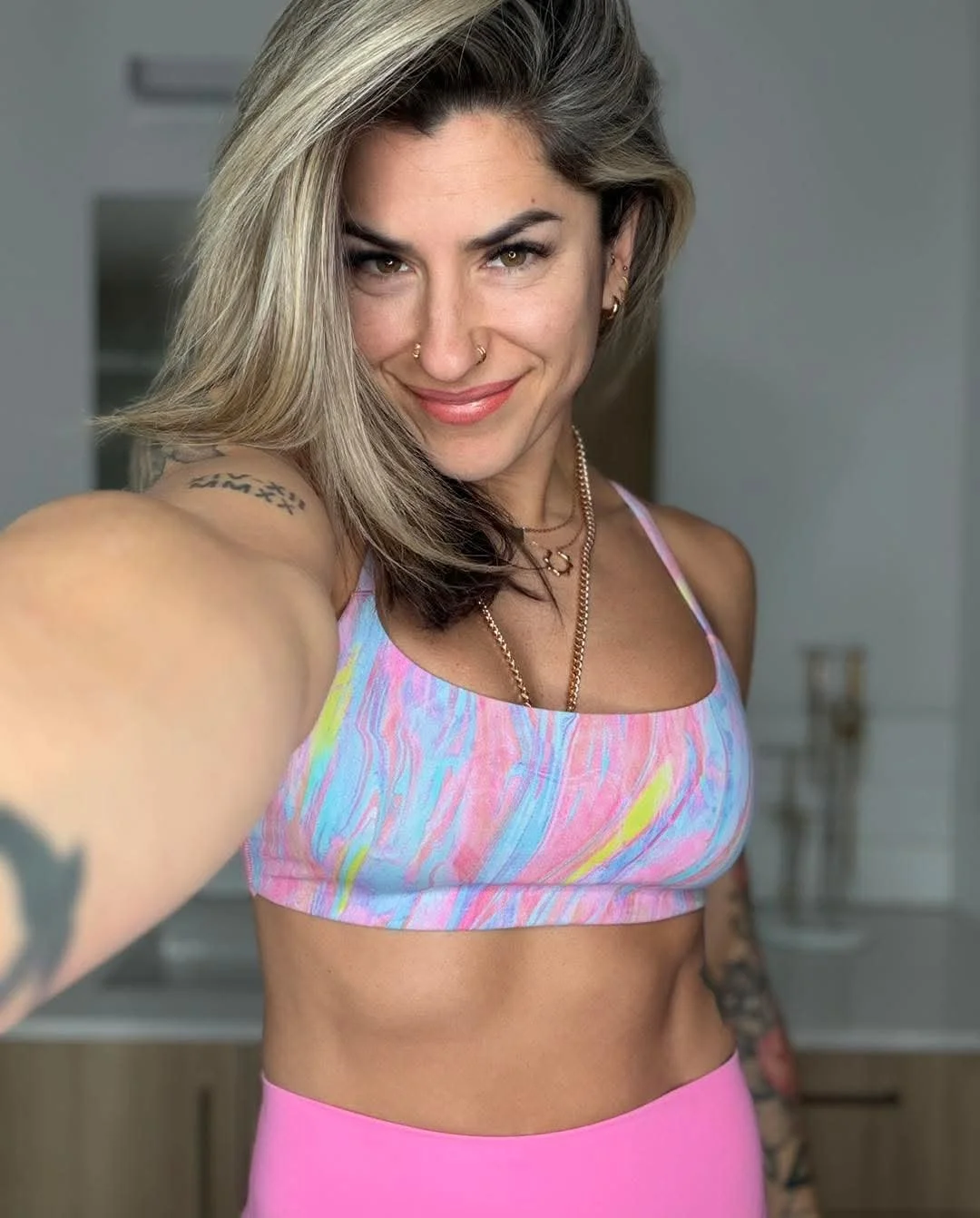 Vanessa.. Une charrue qui veut juste que tu lui beurre la face image 4