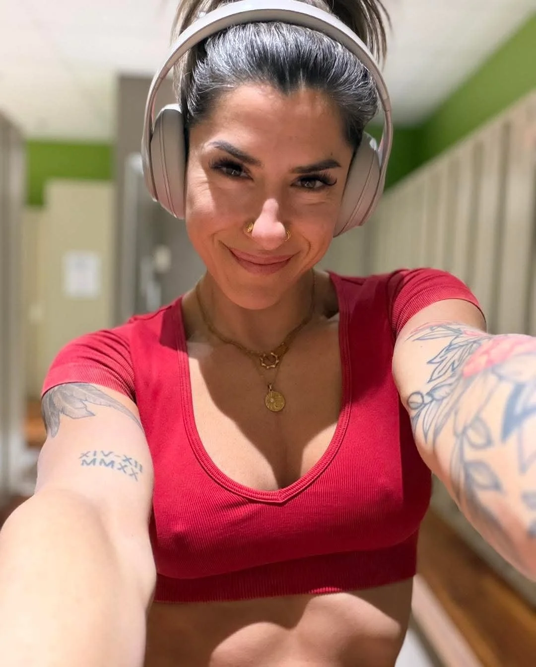 Vanessa.. Une charrue qui veut juste que tu lui beurre la face image 9