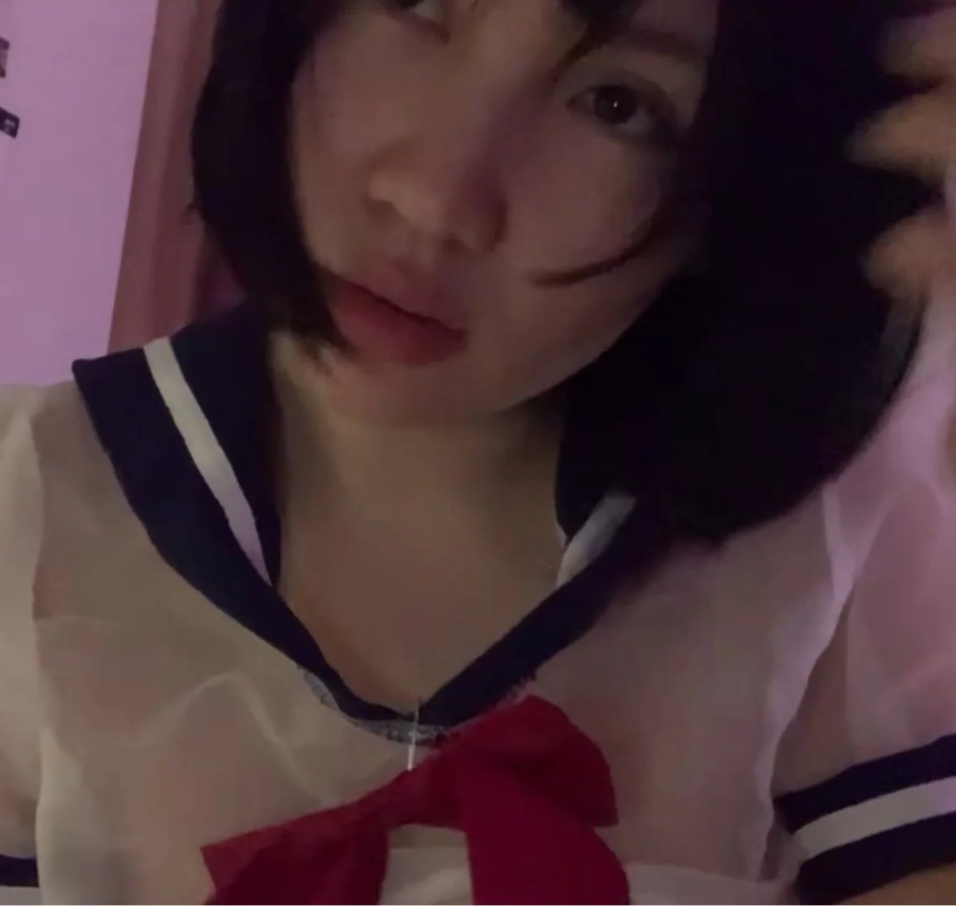 Chinklet ABG loves showing off to white men image 22