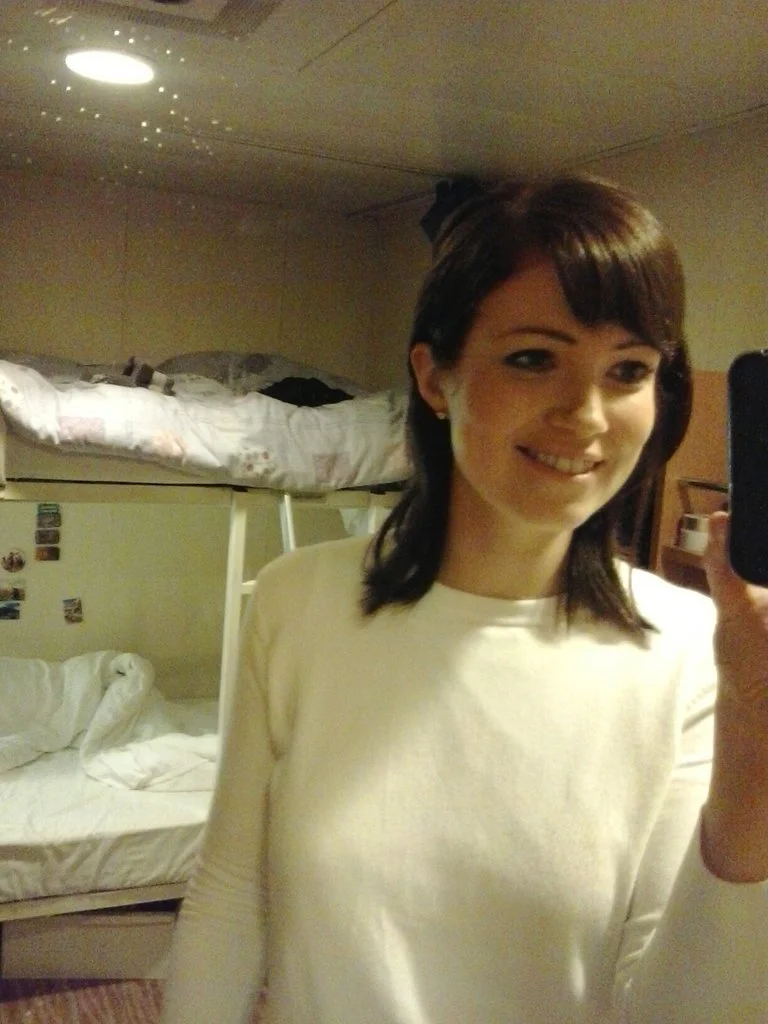 Mirror selfies from a tiny a room main image