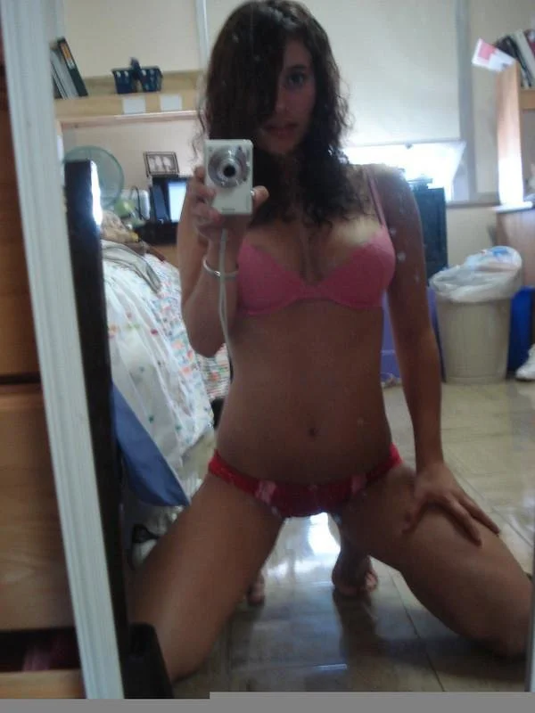 Trolita con tetas deliciosas image 31