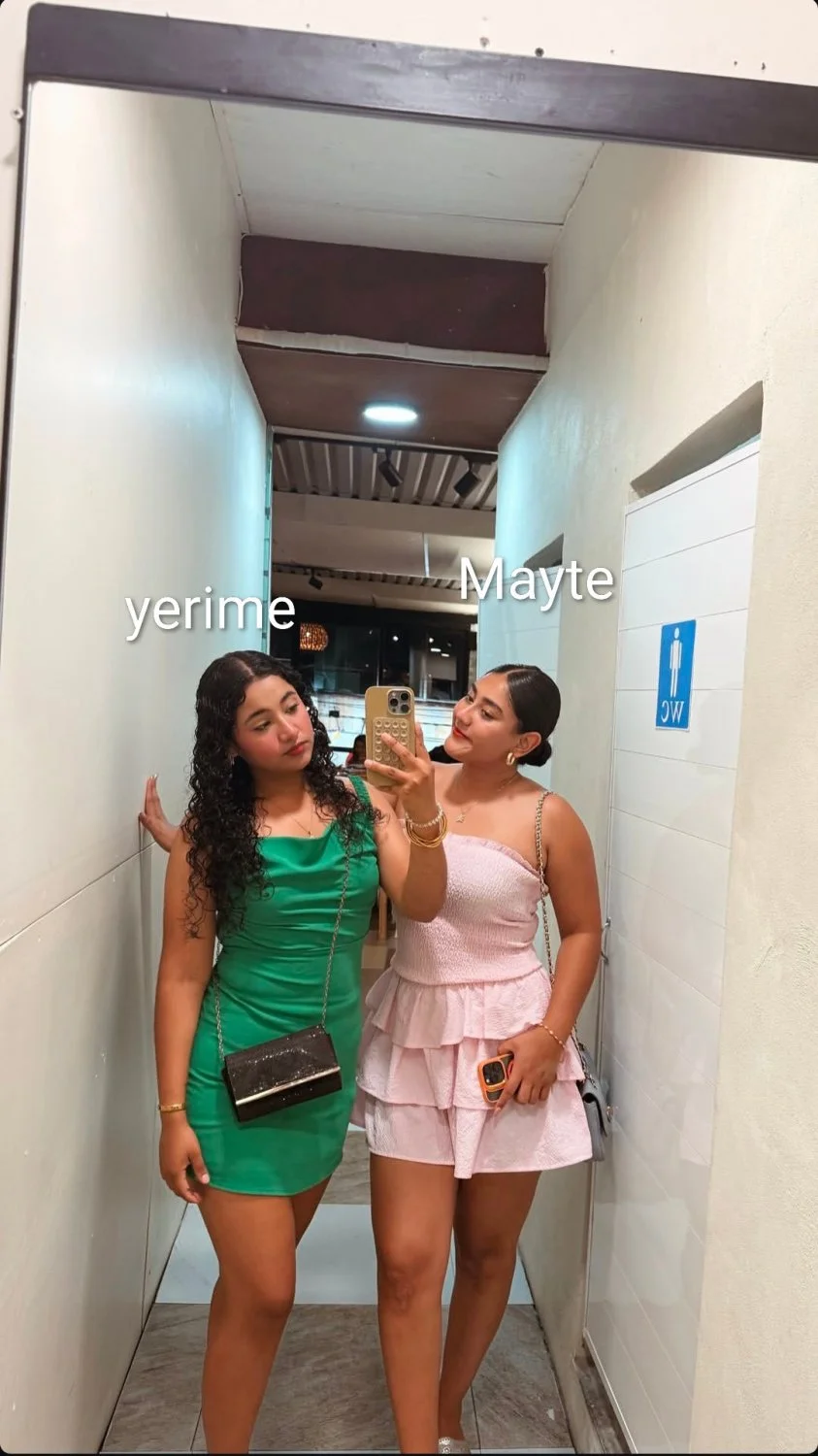 Quién aguantara más una cogida yerime o Mayte main image