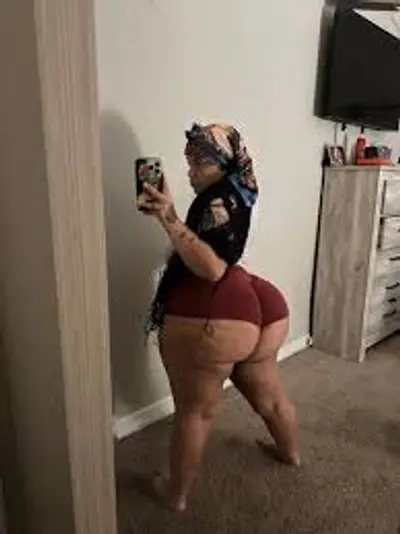 Do anybody get her videos or content? cover image