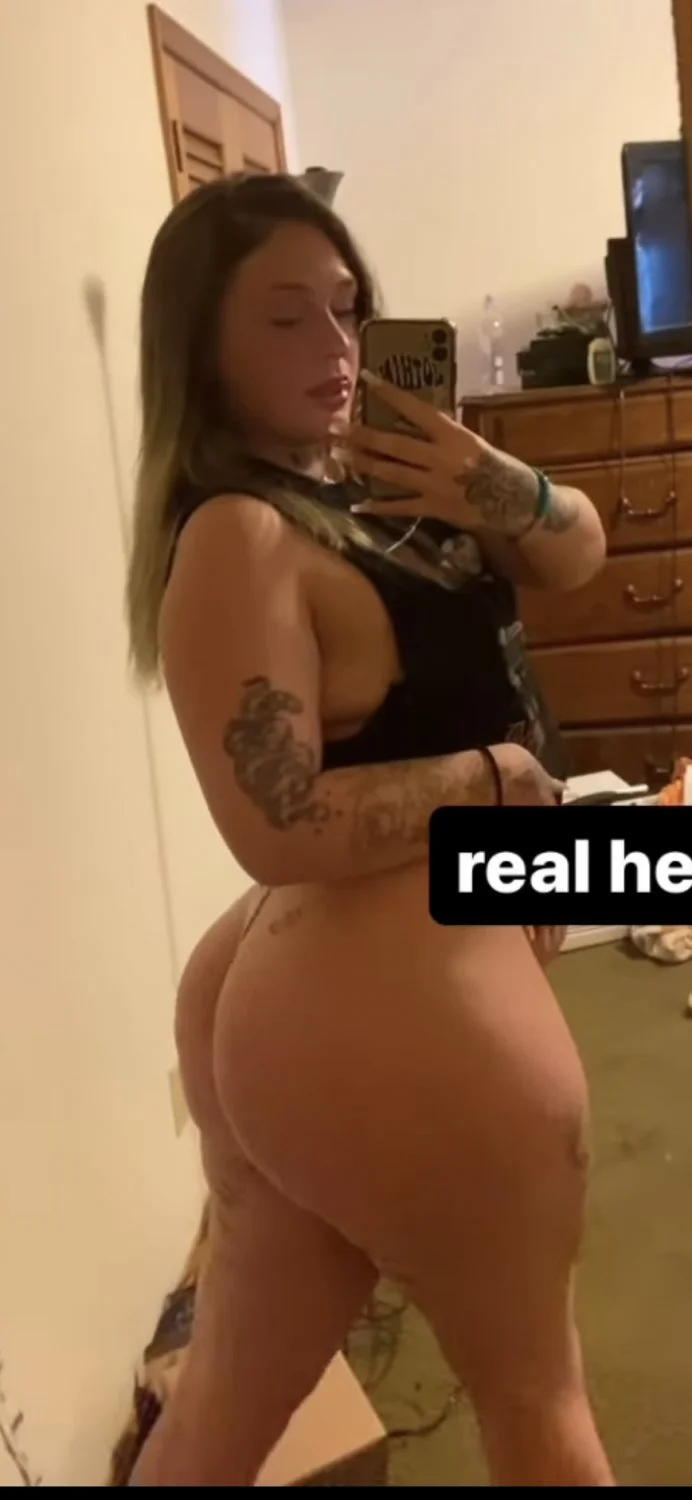 Thick ass bestfriends image 4