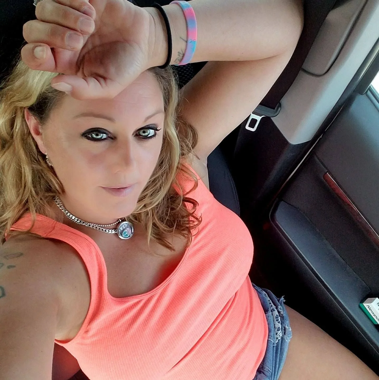 Cheating Girlfriend Mandy From Indianapolis image 4