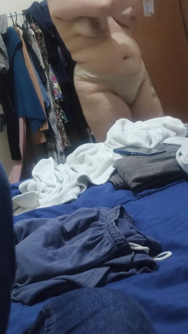 Gordinha deliciosa tomando banho 🤤 image 16