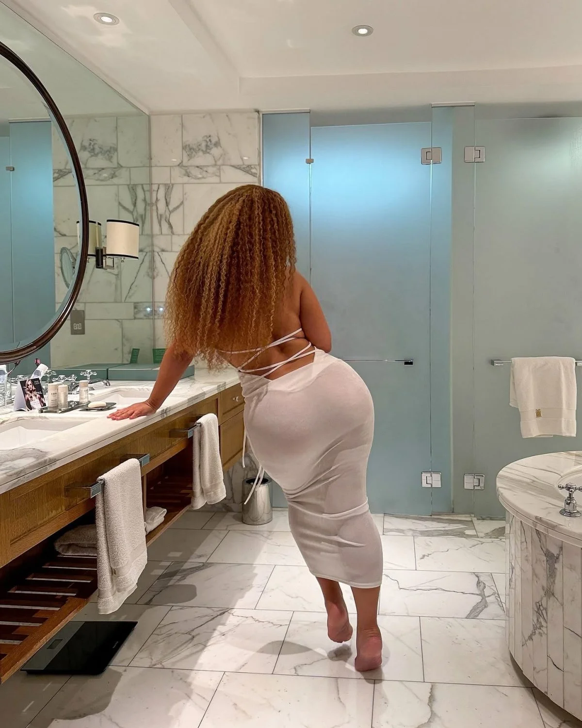 PAMELA ALEXANDRA image 19