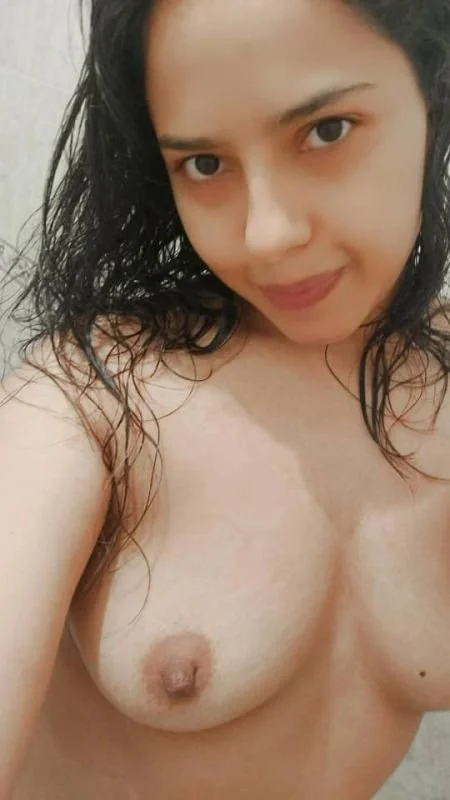 Super Hot Latinas image 12