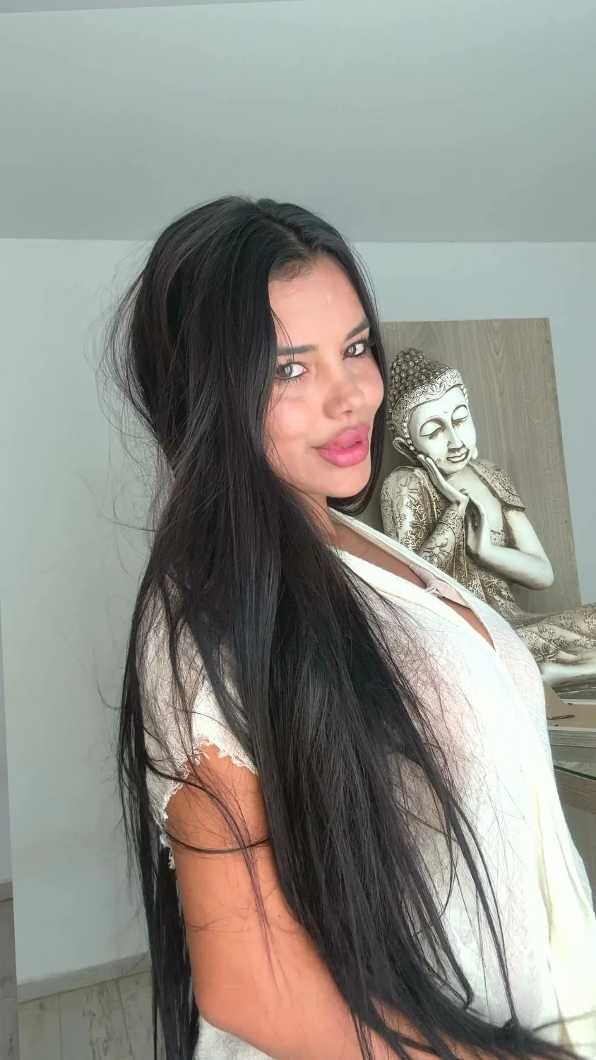 🔞 Hot wet huge tits nude cumming hard pussy 😈🍑 Check OF now image 3