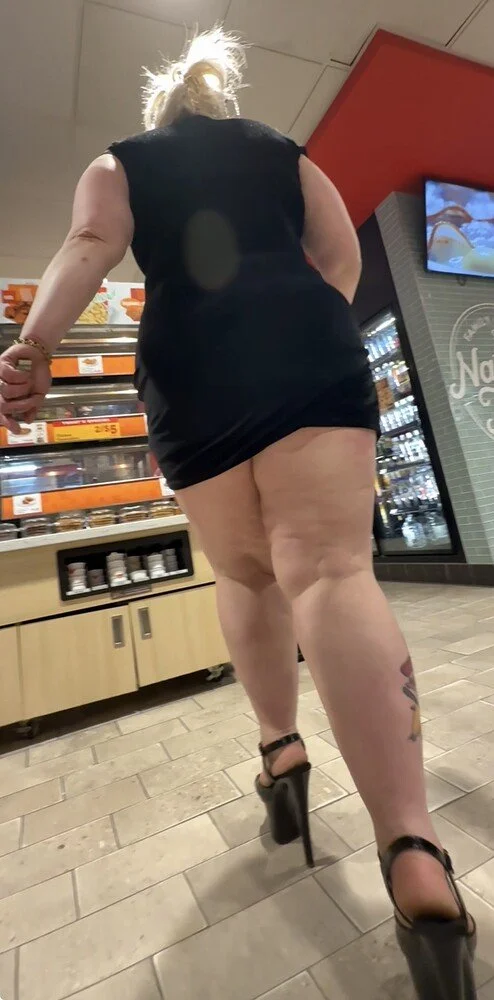 pawg milf image 3