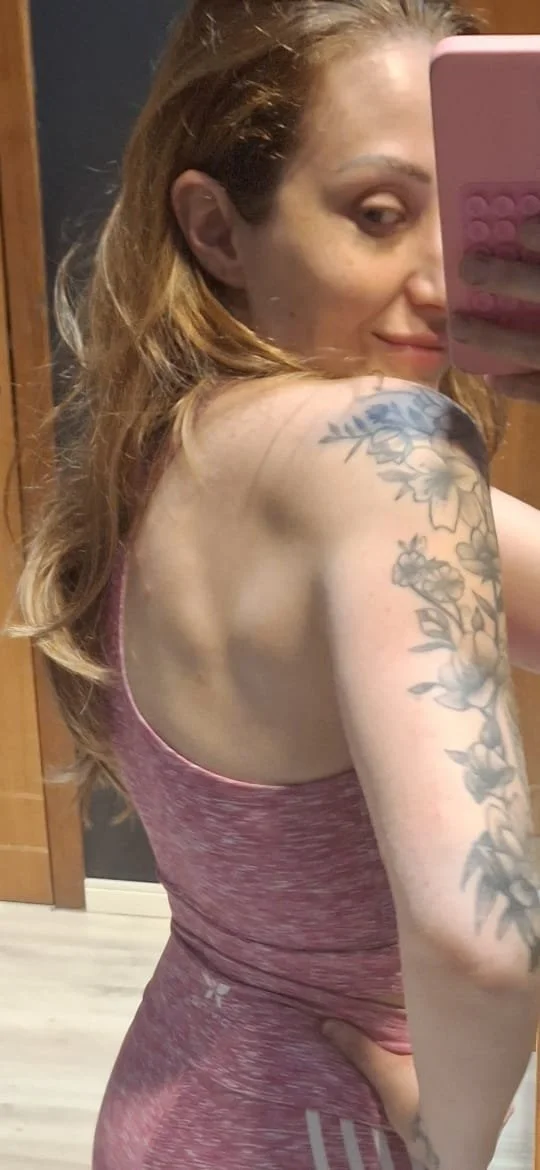 Minha mulher na academia ou com roupa de ir image 3