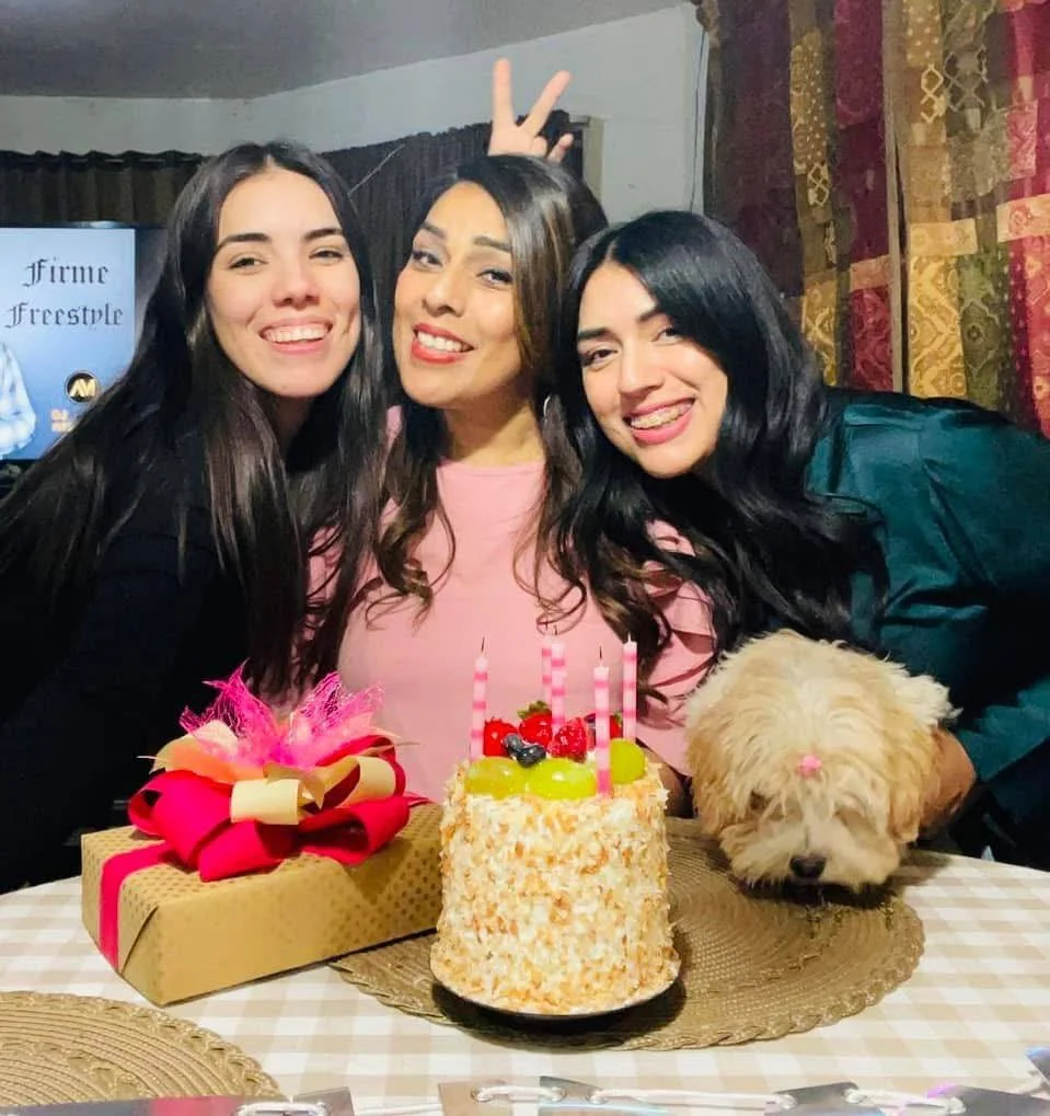 Cumple image 3