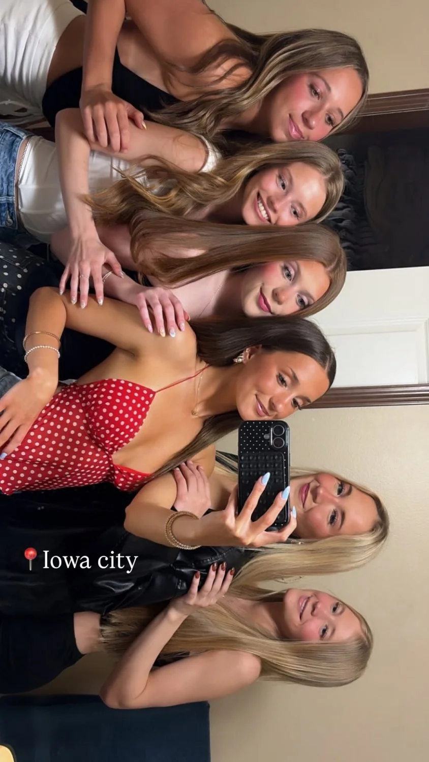 College Snowbunny Heaven Sadie and friends image 3