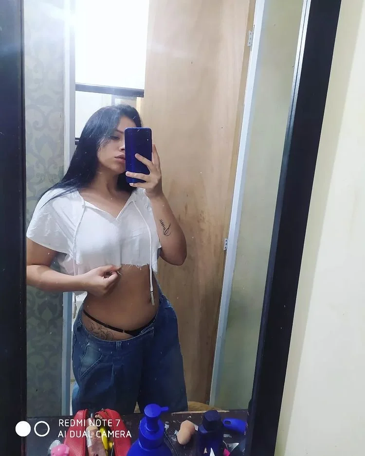 Carolina Henao Avendaño 😈🥵🤤🥴😋🇨🇴 image 2