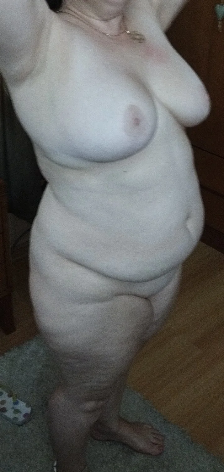 Mu wife Bia Bucetuda image 28