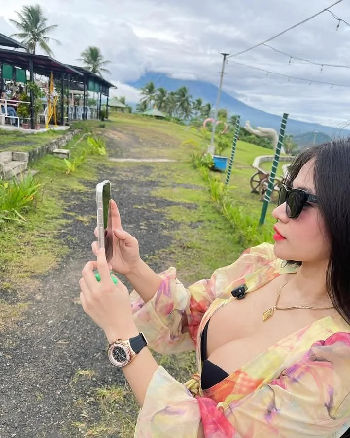 Pinay Cherry image 2