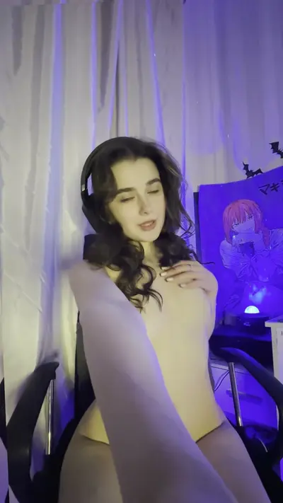 🔞 hot huge tits teasing nude wet pussy 💦🍑 Check my OF cover image