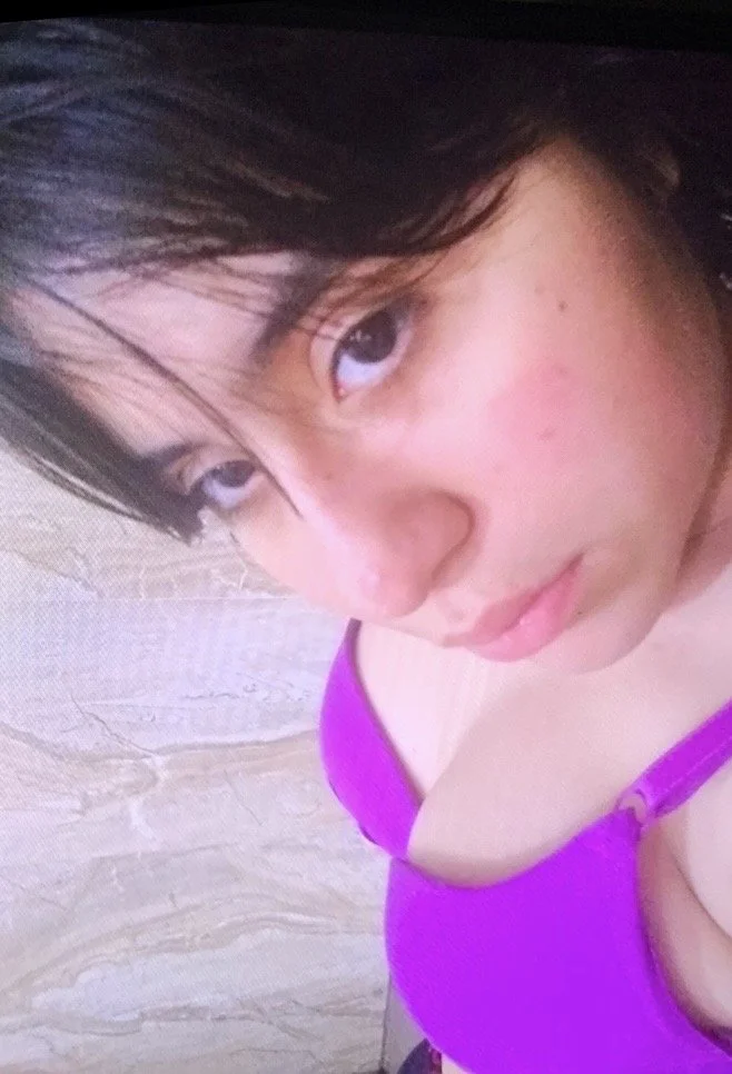 Jovencita putita filtrada tetona image 4