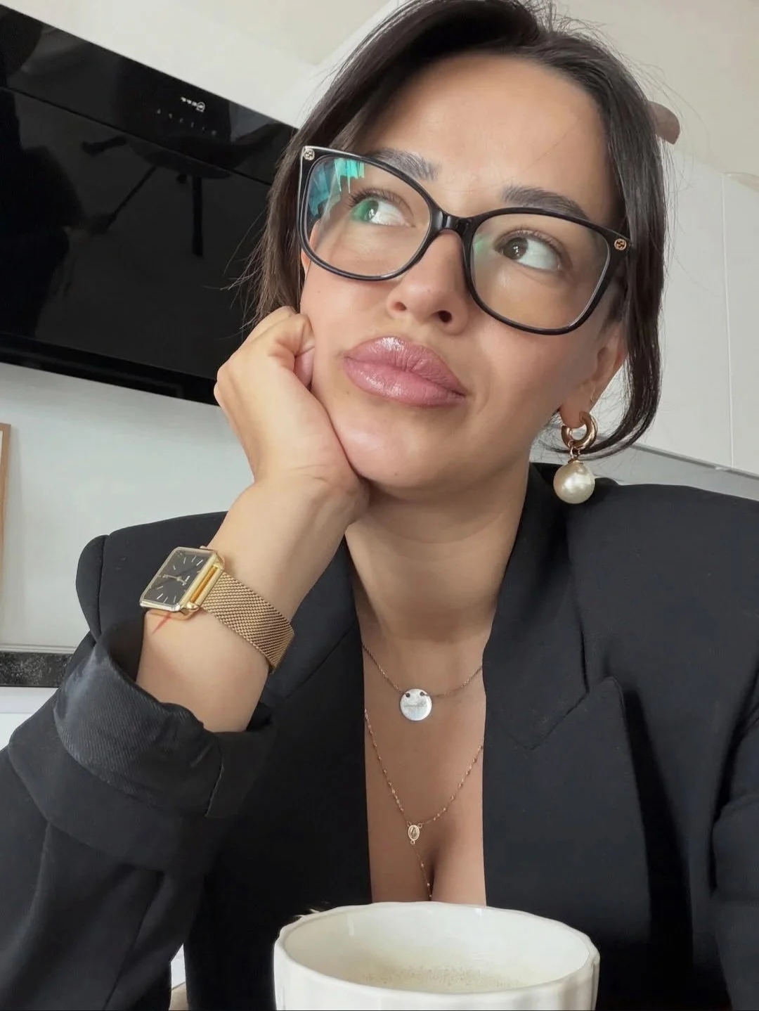 Followers aunt is sexy asf image 3