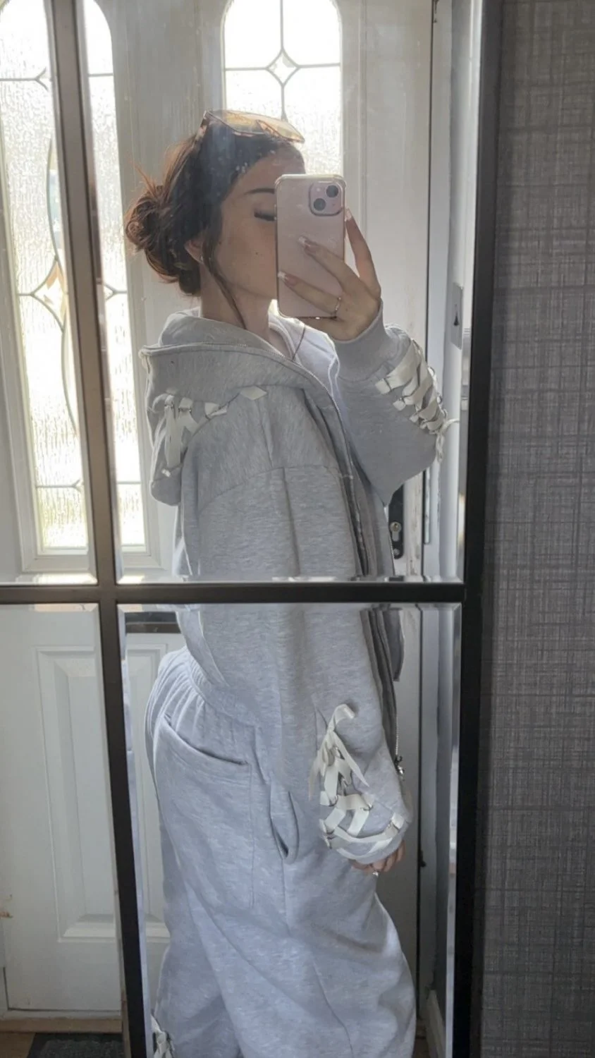 Barely legal teen with a fat ass main image