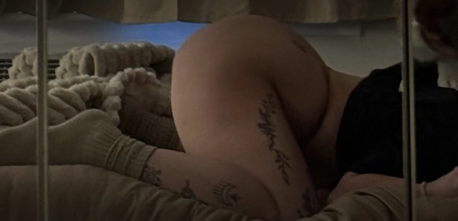 Gym girl has ass image 25