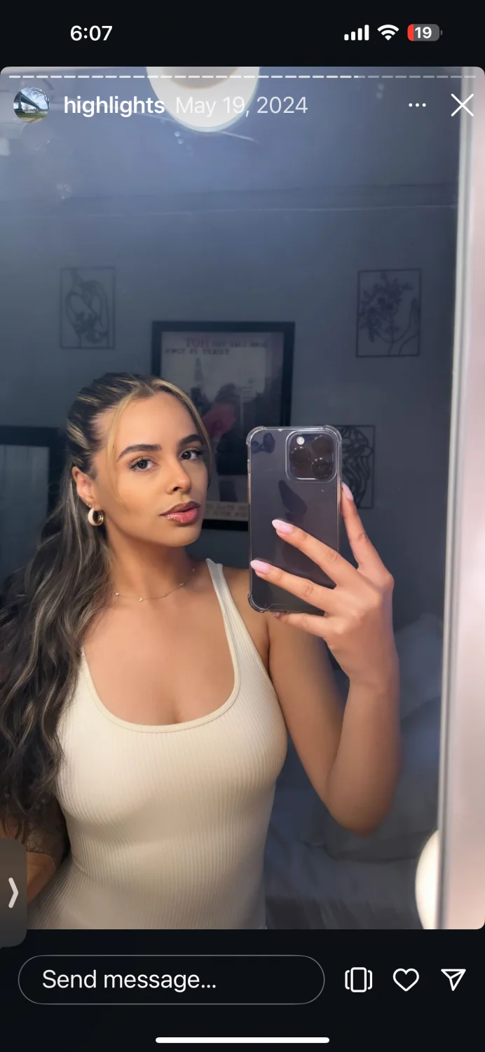 Instagram: yeliszn image 41