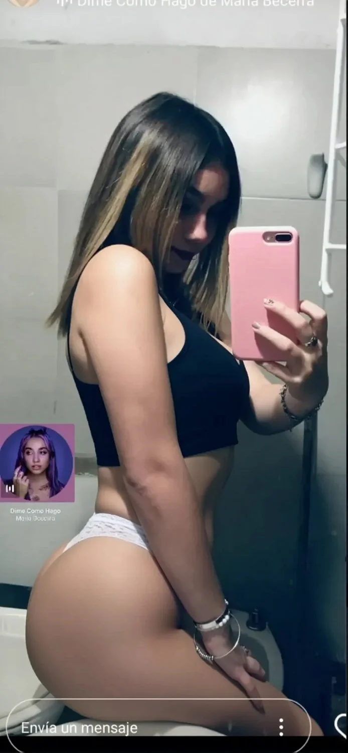 Nicoleña image 35