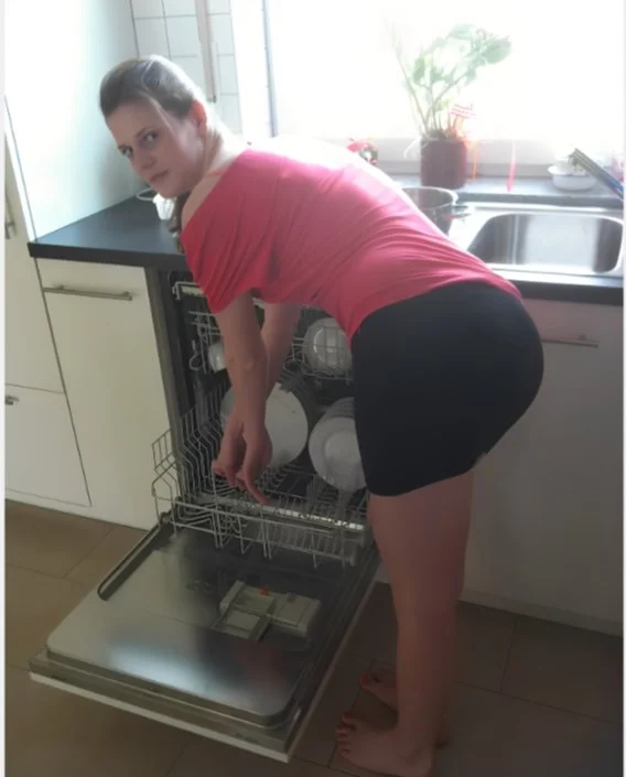 Amateur Girlfriend image 13