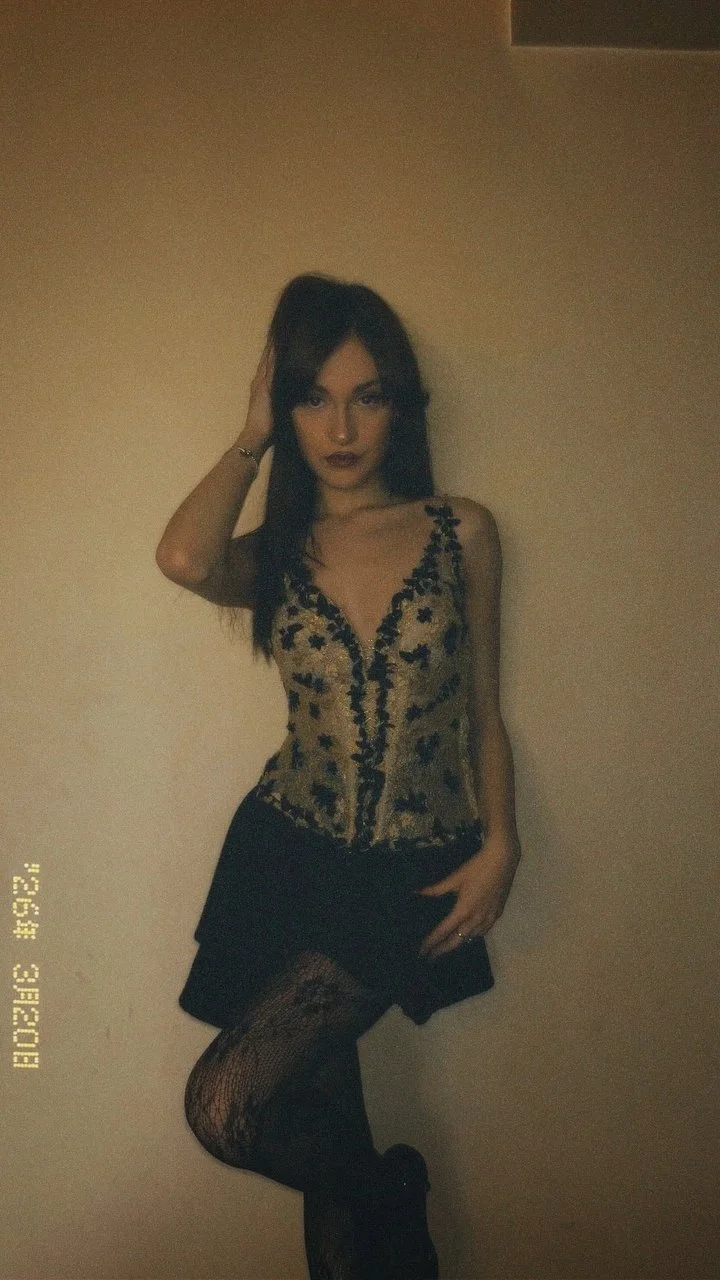 Petite Romanian slut Maria image 19