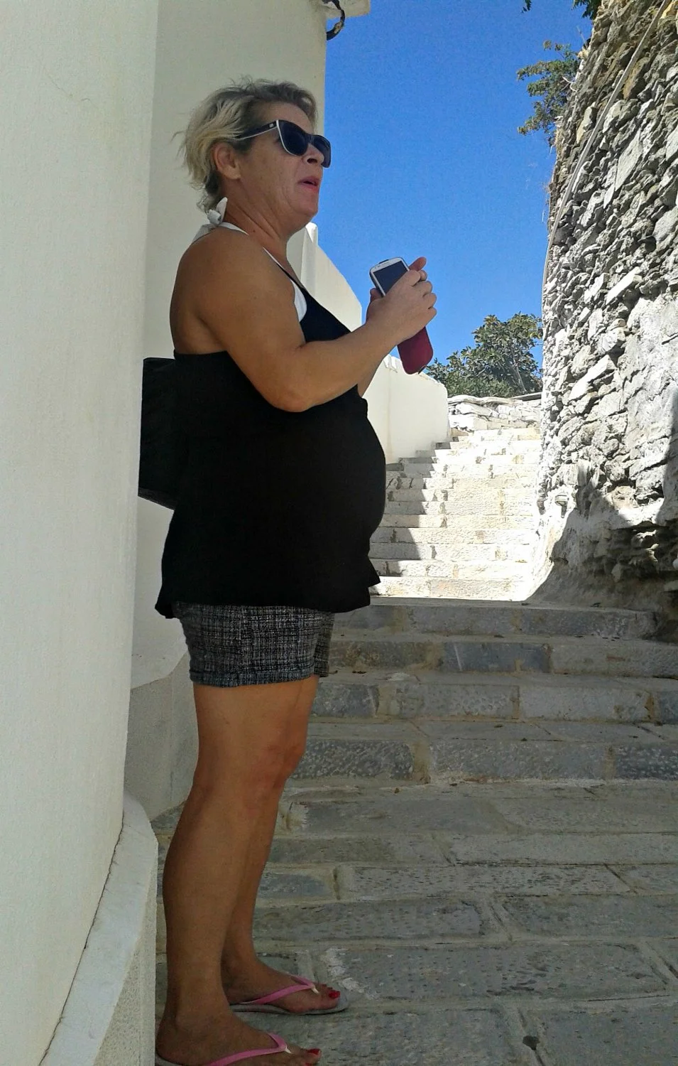 Mature thick body and fat tummy image 16