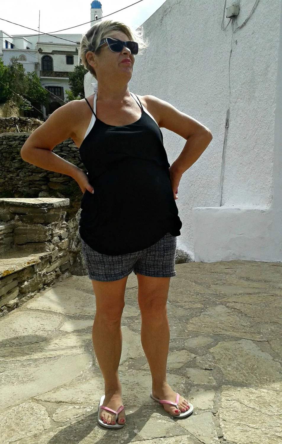 Mature thick body and fat tummy image 2