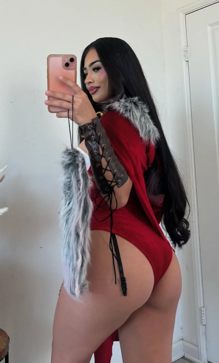 Beautiful Latina Needs a Cum Tribute image 2
