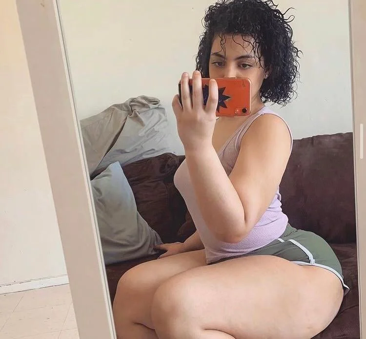 Thicc Weight Gain Girl image 2