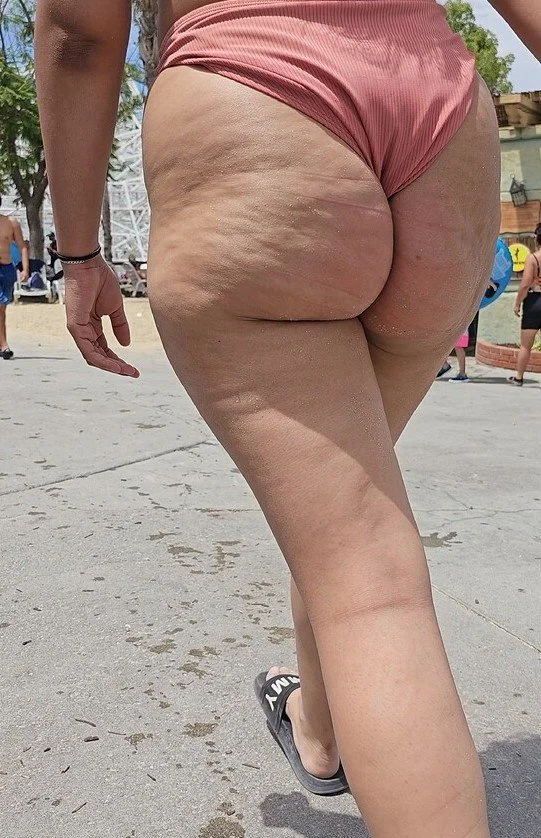 Já bati muito pra essa gostosa da esposa do meu irmão 💦 image 4