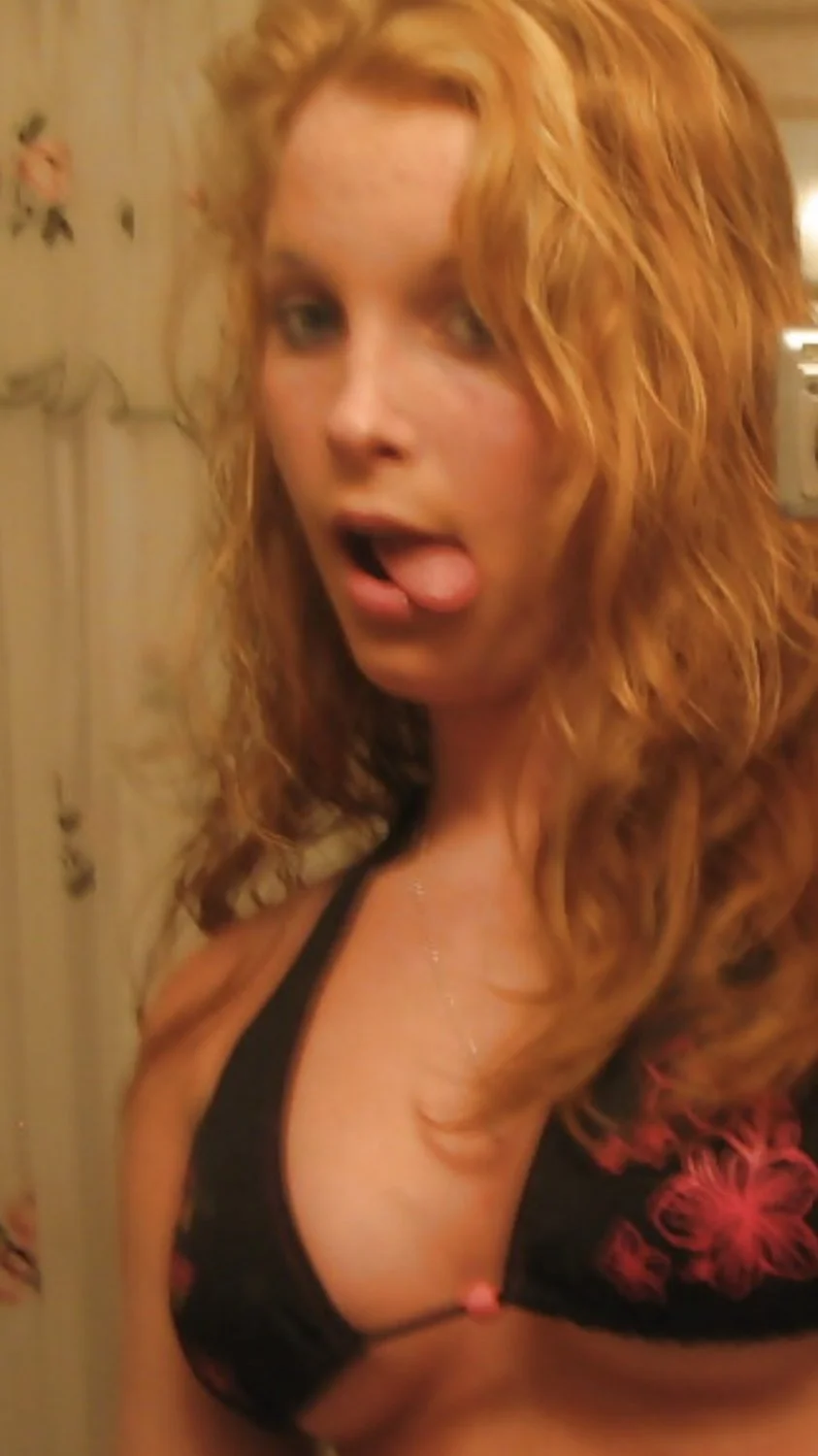 Ginger teen whores selfies shared by her beta boyfriend. Those heavy titties tho🤤🤤 image 11
