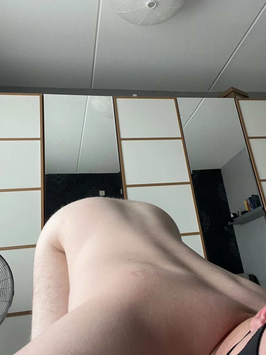 ‘My content’ do you like it hairy or should I shave everything?😘 image 3