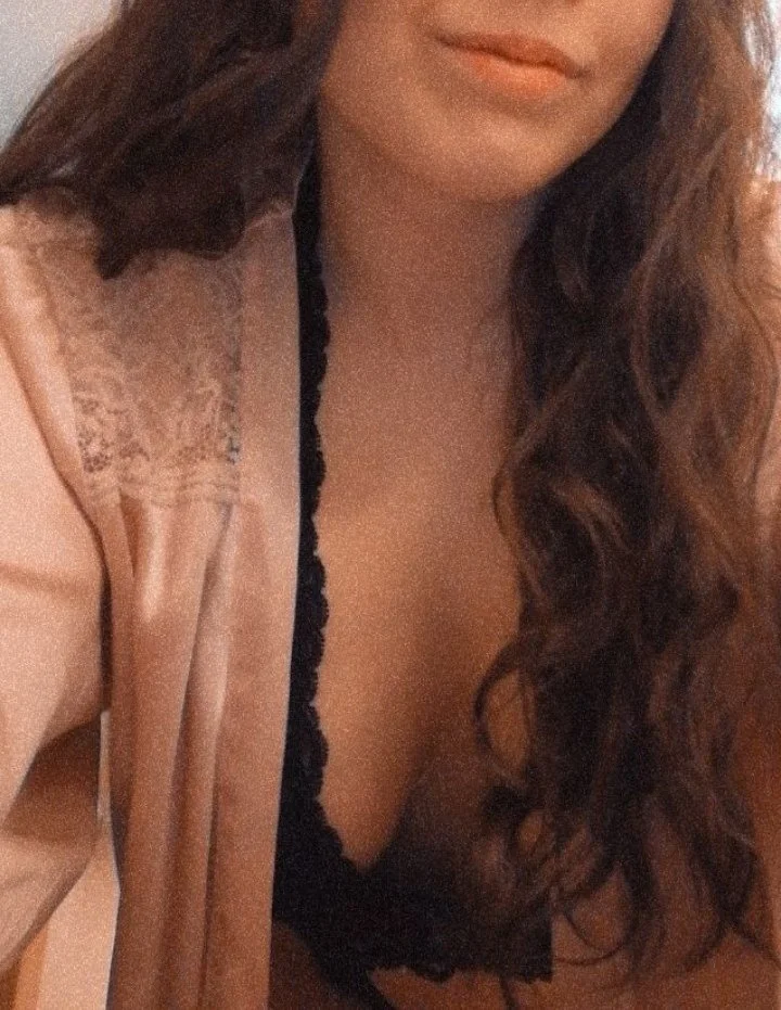 Loser lost his slut and she got leaked image 4