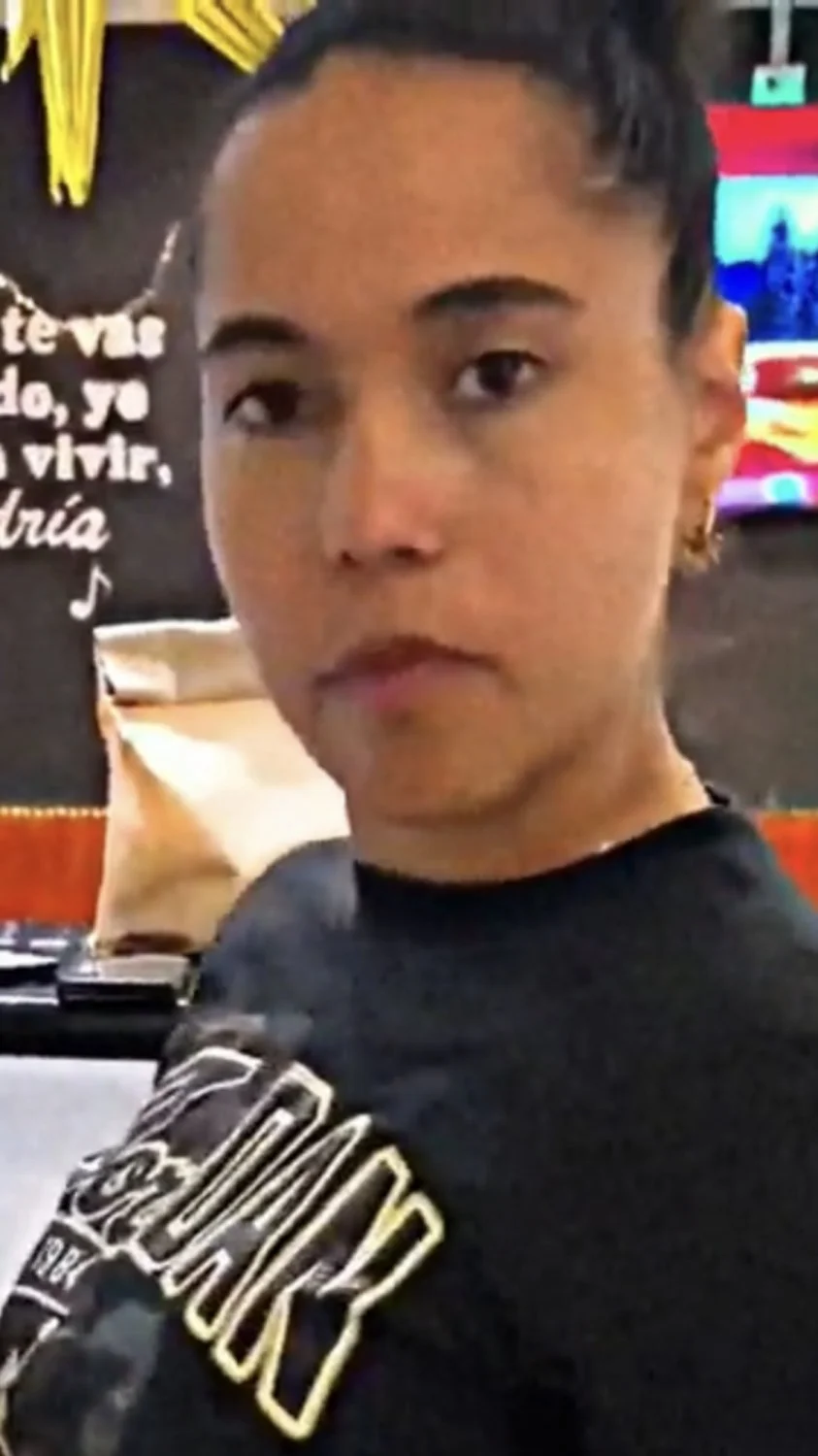 Creeper Keeper: thick cashier. Extra meat please 🤤🤤🔥🔥 image 2