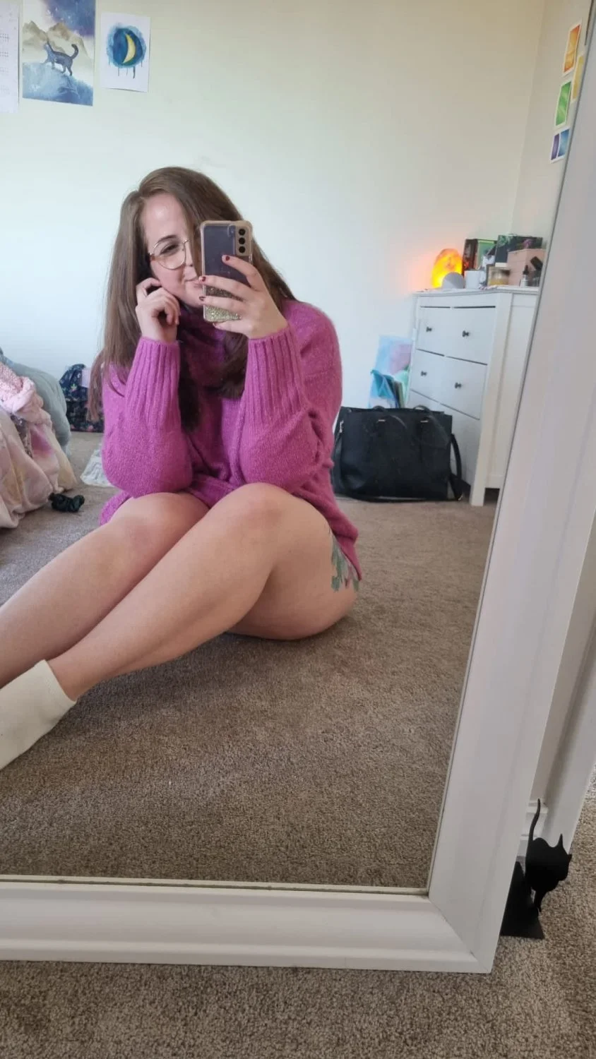 Shy chubby stepsis image 23