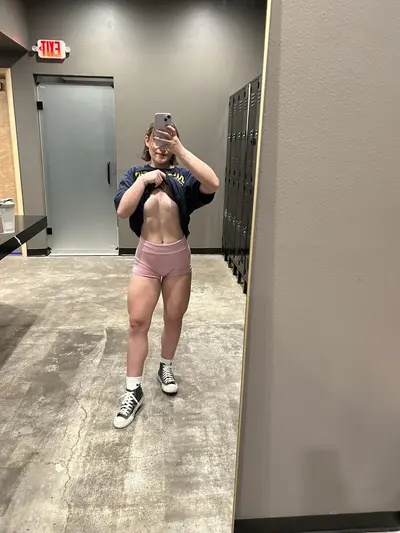 Tiny amateur gym girl from Albuquerque cover image