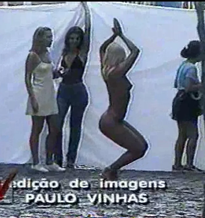 TV - Carla - ensaio na rua e mais image 7