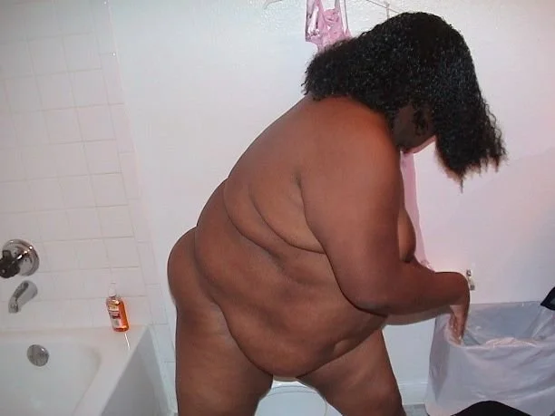 Vintage Chubby Chick: Candy Pt 1 image 19