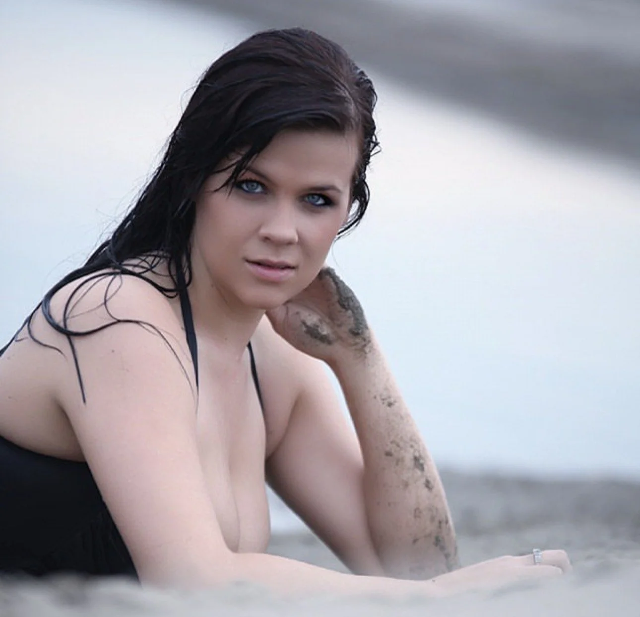 Wish I had more of Alisha image 14