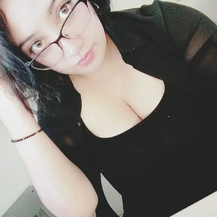 Brenda tetona puta expuesta por zorra image 32